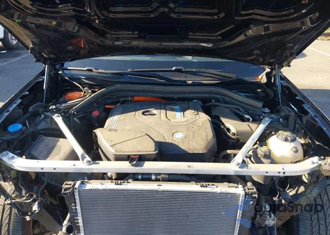 2021 BMW X3 Phev xDrive30E z USA, uszkodzony, nr VIN 5UXTS1C04M9E77669